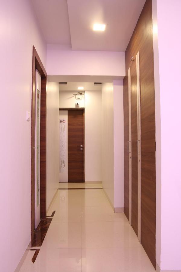 Hotel Apple Inn Navi Mumbai Esterno foto