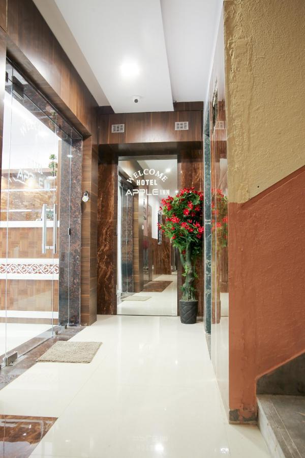 Hotel Apple Inn Navi Mumbai Esterno foto